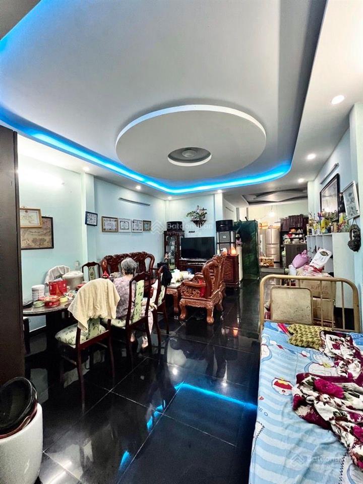 Mặt tiền gò dầu  90m2 hiếm ngang 4m5 3tầng  đường 12m  90tr/m2 10.x tỷ tl chủ gấp bán giảm 2 ty