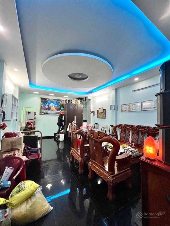 Mặt tiền gò dầu  90m2 hiếm ngang 4m5 3tầng  đường 12m  90tr/m2 10.x tỷ tl chủ gấp bán giảm 2 ty