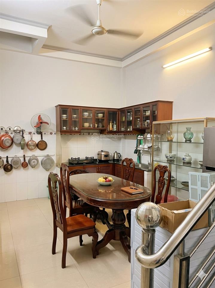 Mặt tiền f. tân sơn nhì  ngay aeon tân phú 70m2 nở hậu đặc biệt ngang 4m4 4tầng đường12 vỉa hè3m