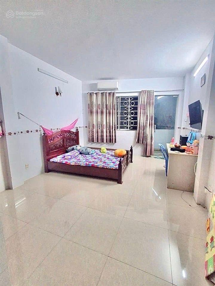 Mặt tiền f. tân sơn nhì  ngay aeon tân phú 70m2 nở hậu đặc biệt ngang 4m4 4tầng đường12 vỉa hè3m