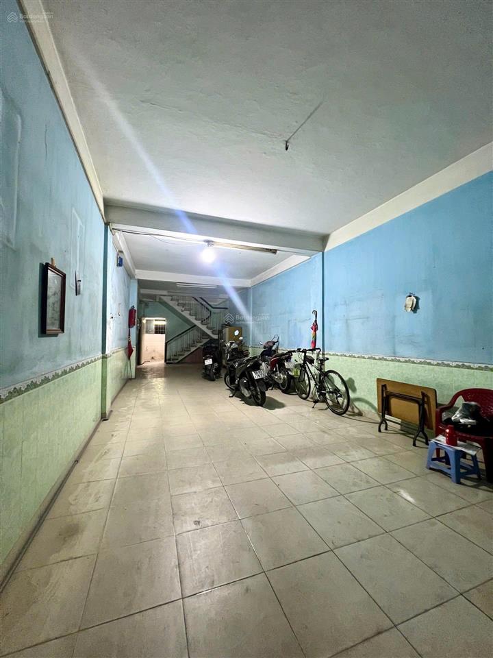 Mặt tiền đường 10m, ngang 4m x 45m, đúc 3 tầng ngay ngã tư bảy hiền phường 11 tân bình 29,x tỷ