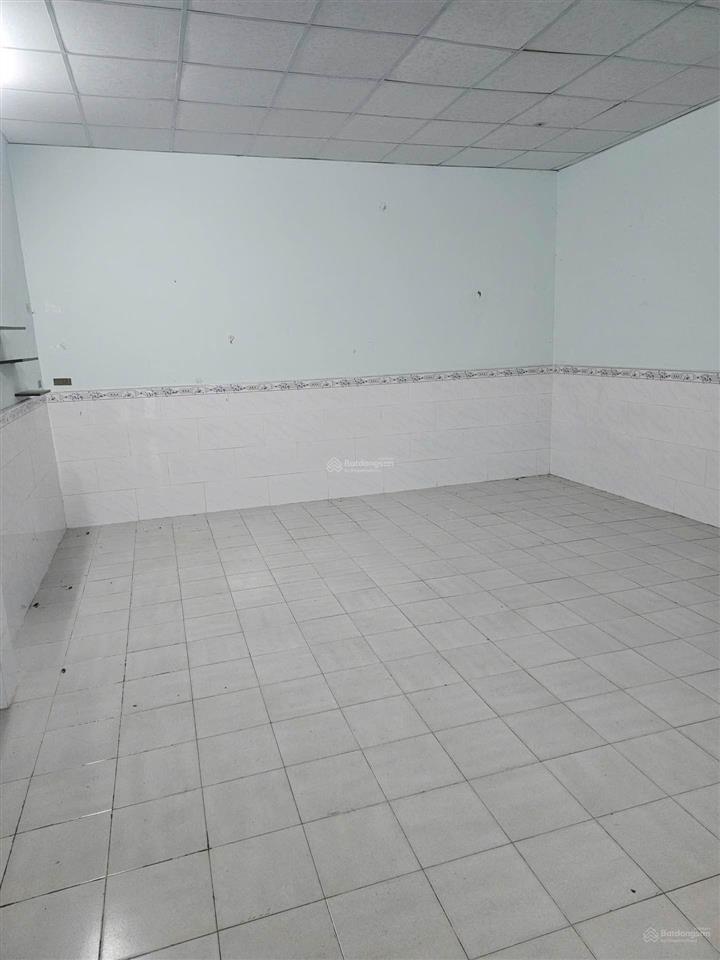 Mặt tiền gần hoàng hoa thám ga t3 k300 76m2  ngang 5m2 x 12m5 vuông vức đường nhựa vỉa hè hơn 7 tỷ