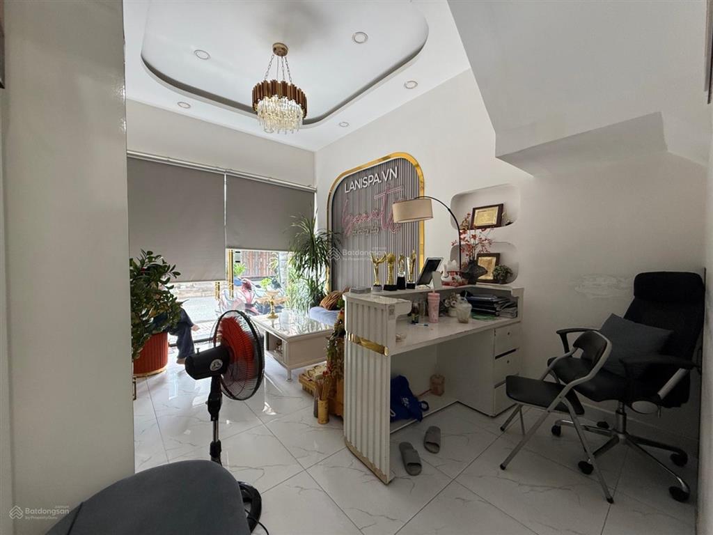 Mặt tiền sát lũy bán bích khu hiếm nhà bán  dtsd 120m2 4t đường 16m vỉa hè 3m dt 15tr chớm 7tỷ