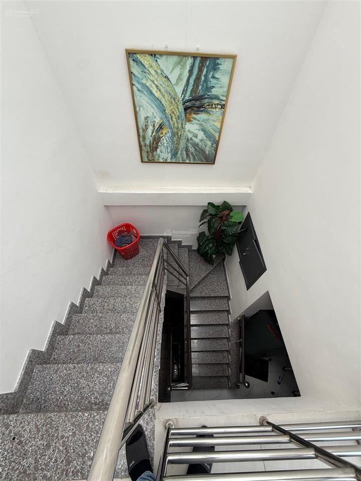 Mặt tiền sát lũy bán bích khu hiếm nhà bán  dtsd 120m2 4t đường 16m vỉa hè 3m dt 15tr chớm 7tỷ