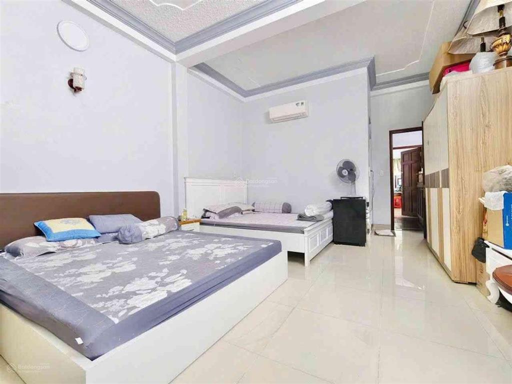 Mặt phố ngay tân hương  80m2 vuông vức ngang 4m3 khu bàn cờ gần aeon tân phú còn 10ty nhỉnh