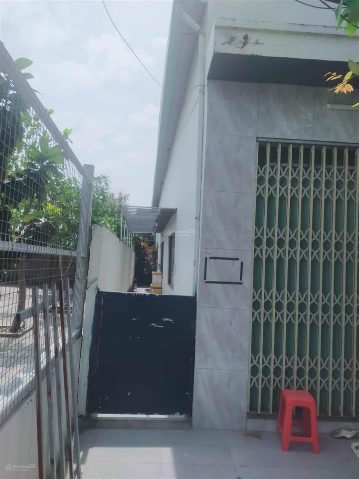 Bán gấp nhà riêng 1697 lê văn lương, 5,3 tỷ, 100m2, 2pn, 2wc