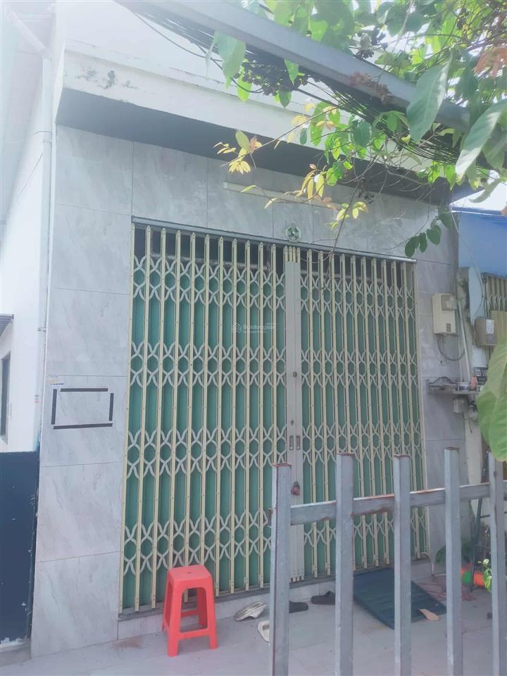 Bán gấp nhà riêng 1697 lê văn lương, 5,3 tỷ, 100m2, 2pn, 2wc