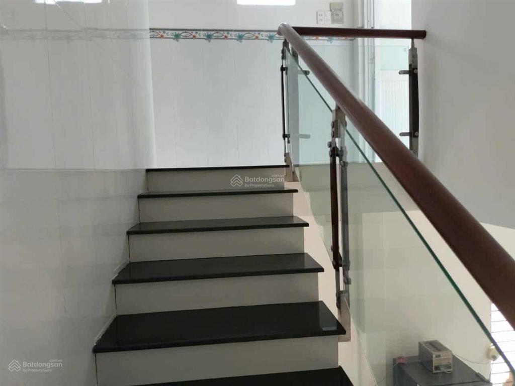 Giá chào bán 4 tỏi bảy 50 gốc 2 mặt tiền đường thông tặng luôn gpxd khi mua và có giá rẻ nhất