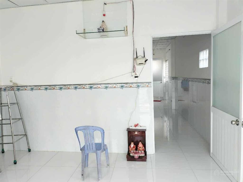 Giá chào bán 4 tỏi bảy 50 gốc 2 mặt tiền đường thông tặng luôn gpxd khi mua và có giá rẻ nhất