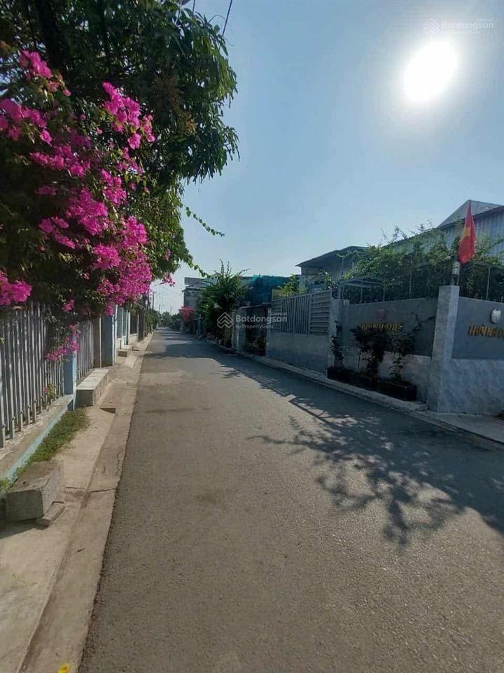 Giá chào bán 4 tỏi bảy 50 gốc 2 mặt tiền đường thông tặng luôn gpxd khi mua và có giá rẻ nhất