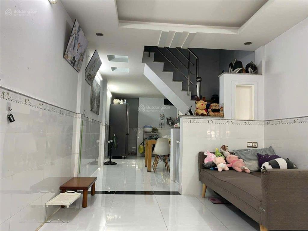 Bán nhà sổ hồng riêng đã xây dựng thành 2 căn đường đẹp hẻm đẹp