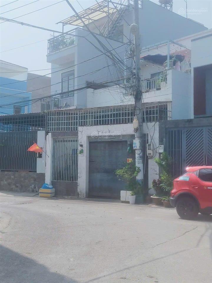 Bán nhà sổ hồng riêng giáp ranh q7 q8 đường đẹp hỗ trợ vay ngân hàng đang cho thuê