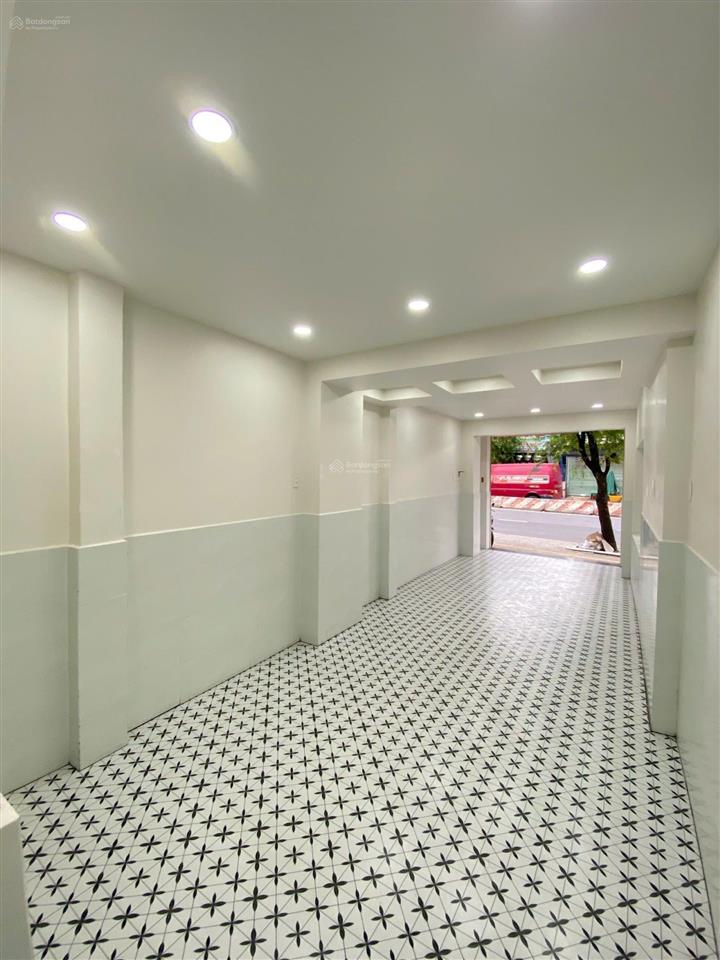 Bán np 65m2 tại 2295 huỳnh tấn phát, 6 tỷ vnd