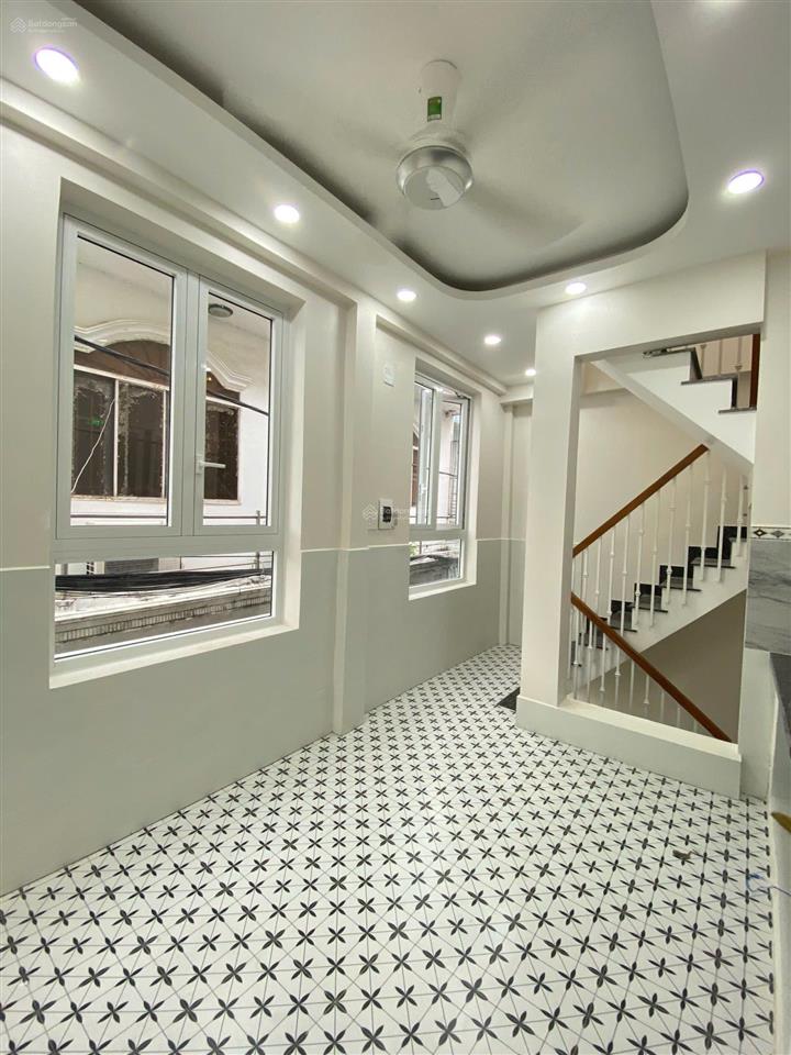 Bán np 65m2 tại 2295 huỳnh tấn phát, 6 tỷ vnd