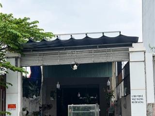 Cần bán gấp trong ngày lô đất mặt tiền đường chính sổ hồng riêng