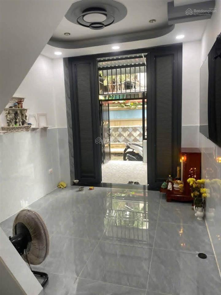 Bán gấp nr 30m2, 4pn, 3wc tại nguyễn bình, phú xuân, 2,1 tỷ vnd