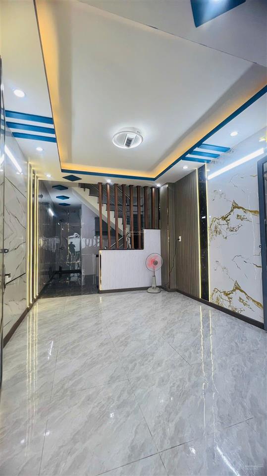 Bán nhà riêng 1368 lê văn lương, 2,35 tỷ, 35m2, 2pn, 2wc