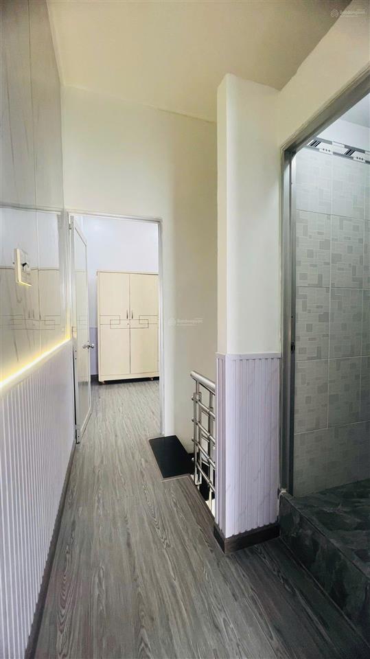 Bán nhà riêng 1368 lê văn lương, 2,35 tỷ, 35m2, 2pn, 2wc