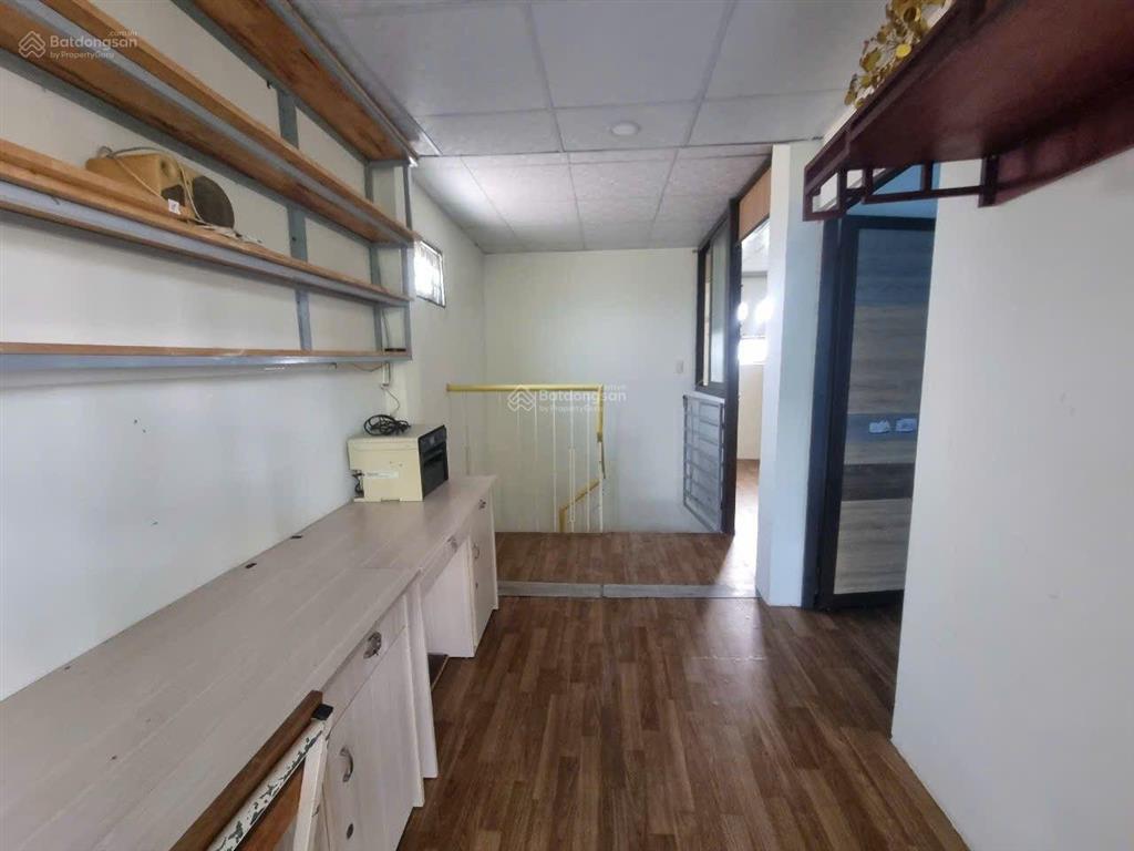 Cho thuê phòng trọ 3pn, 2wc, 45m2 giá tốt tại lê văn lương, nhà bè