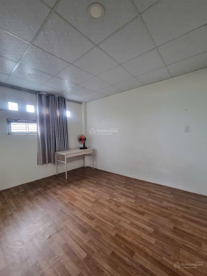 Cho thuê phòng trọ 3pn, 2wc, 45m2 giá tốt tại lê văn lương, nhà bè