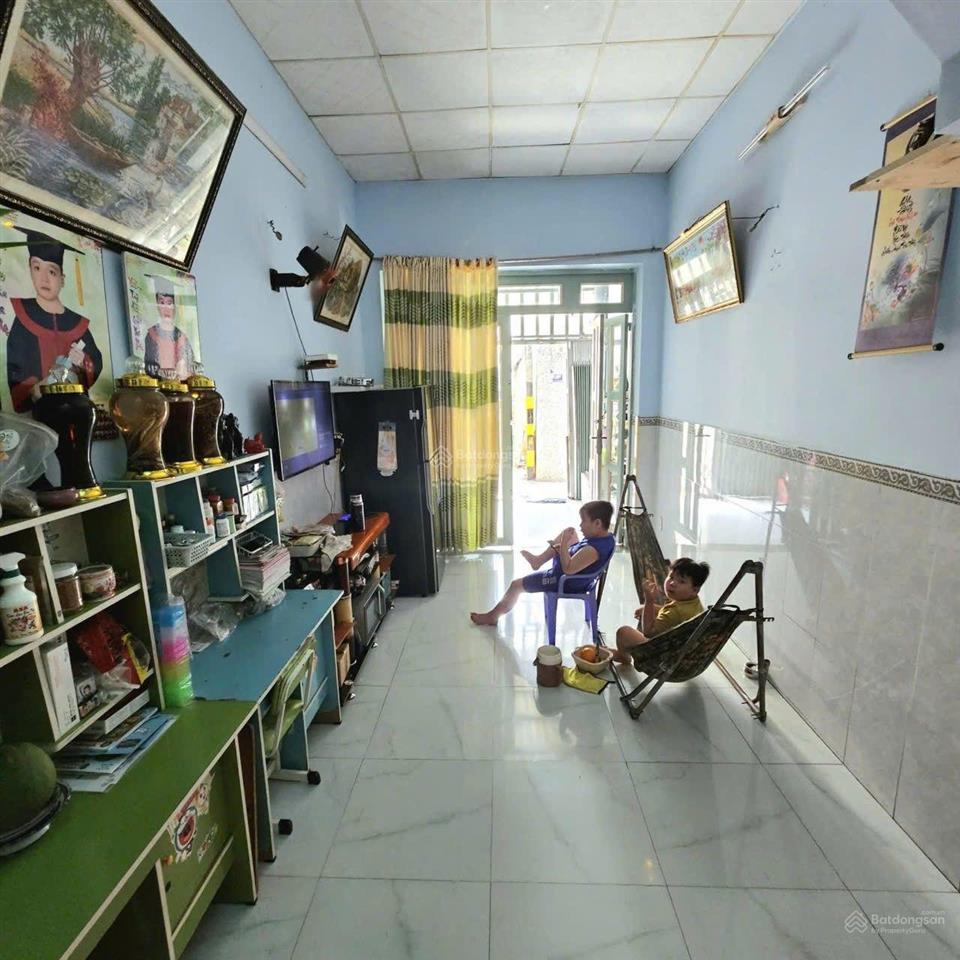 Bán gấp nhà riêng tại huỳnh tấn phát, 2,5 tỷ, 35m2, 2pn, 1wc