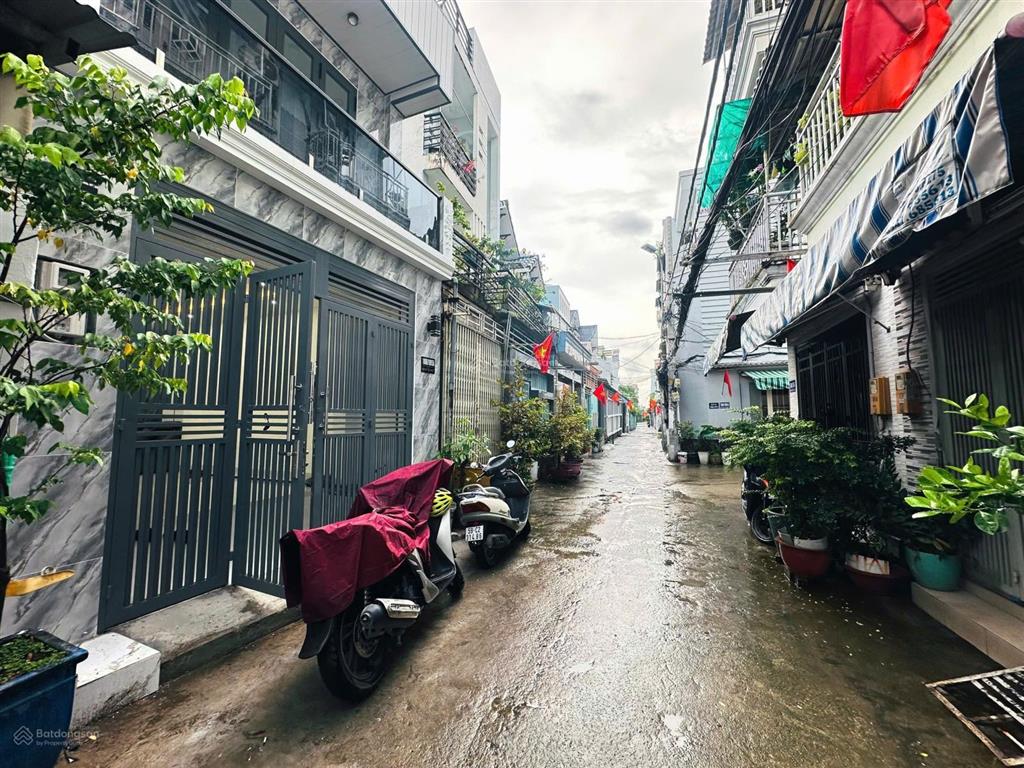 Bán gấp nr 2pn, 3wc đ. huỳnh tấn phát, nhà bè giá tốt tại hẻm xe hơi