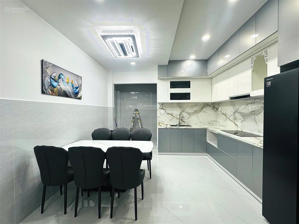 Bán gấp nr 2pn, 3wc đ. huỳnh tấn phát, nhà bè giá tốt tại hẻm xe hơi