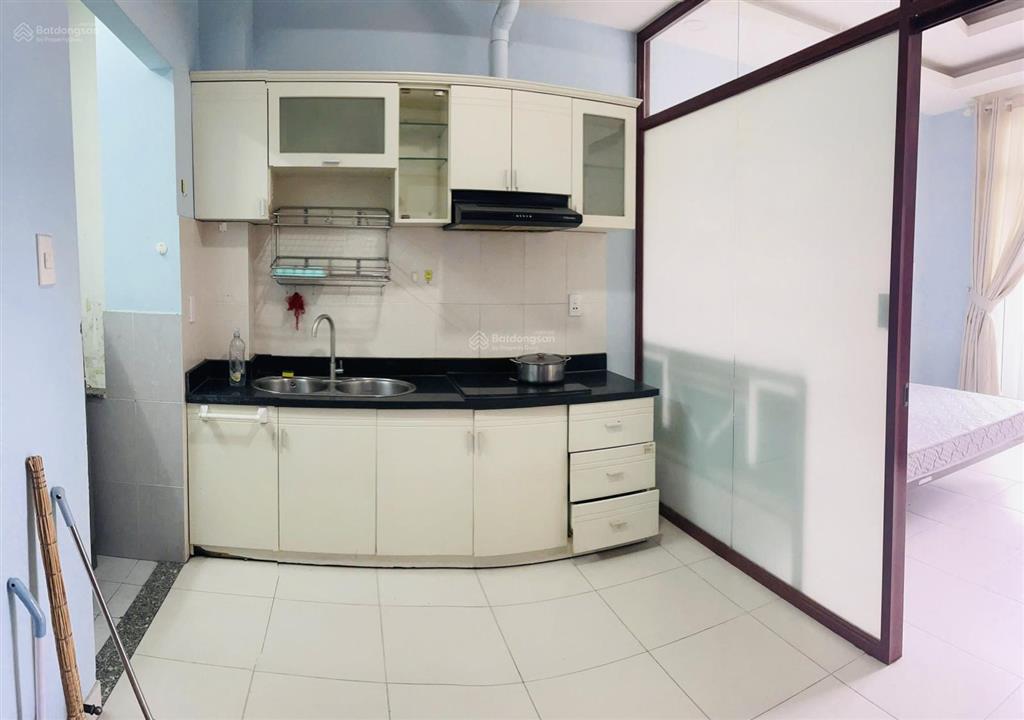 Ưu tiên các bạn sinh viên nam ở 1 người