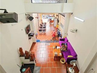 100m2 (4x25m)  tây lân  3 tầng  ở và kd  sân để được 4 oto  hxh ngủ nhà  giá tốt