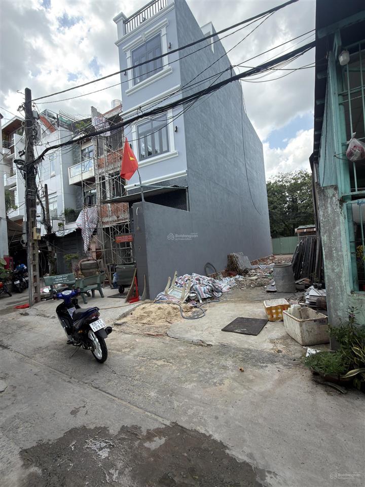 Nguyễn sơn  tân phú  đất hẻm xe hơi  phù hợp xây cao mới