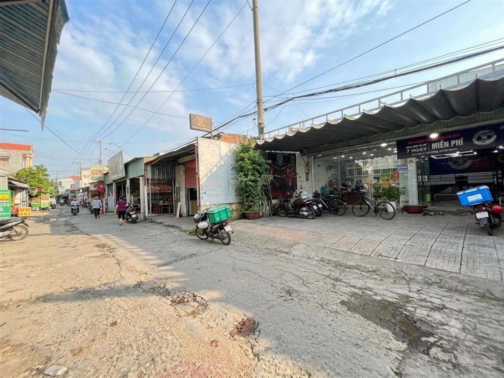 118m2 (4x32m)  bình thành  nở hậu  hxt  tiện xây cao tầng  giá rẻ có tl