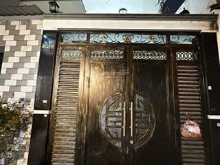 Nhà chính chủ bán hẻm 6m tân bình đường cách mạng tháng tám