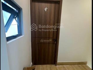 Bán nhà dt 7m*3m, 2 tầng, 2tỷ980 cách mạng tháng tám