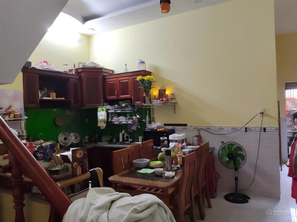 Bán nhà hxh 4 tỷ.x 5m*5m*15m hóc môn bà điểm
