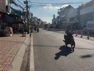 Bán nhà mt 4ty6 4*14m phan văn hớn