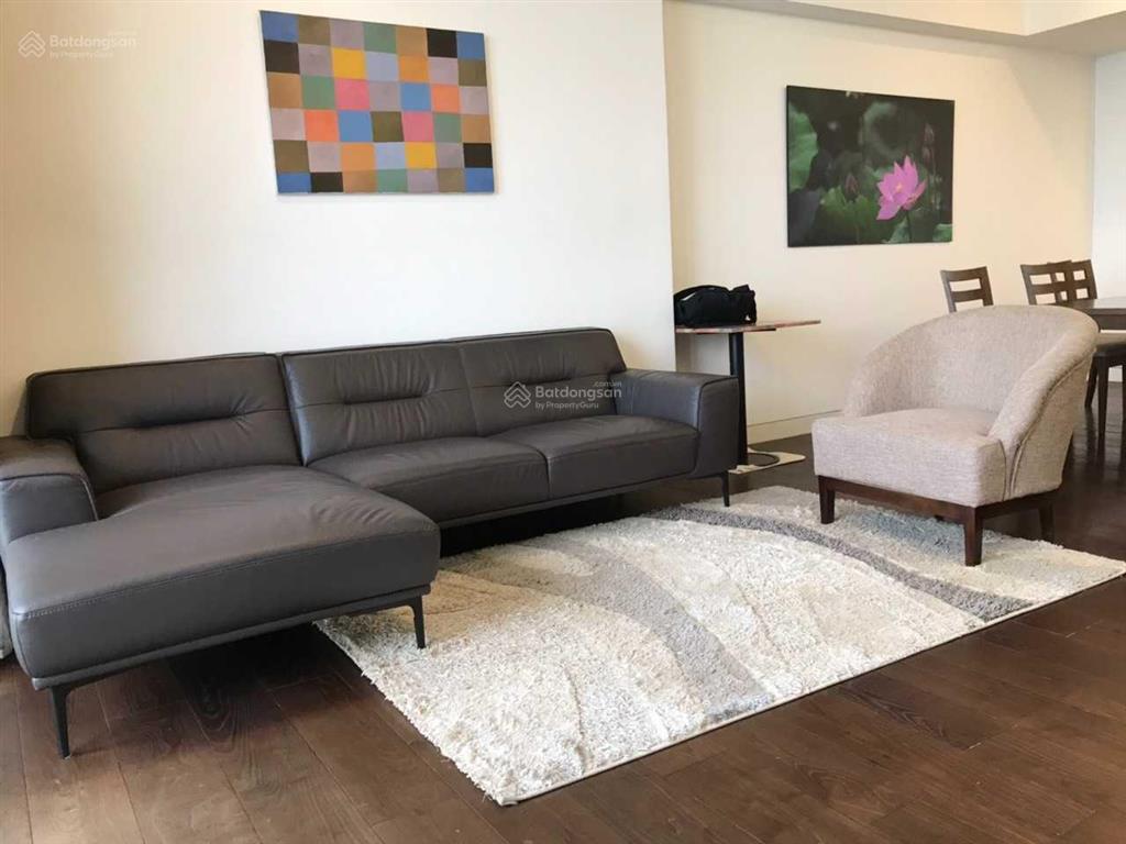 Bán gấp căn góc 3 ngủ 145m2 nhà đẹp, sẵn sổ hồng giao dịch nhanh trong tuần iph xuân thủy, cầu giấy