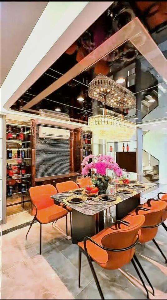 Siêu phẩm mã lò  90m2  hẻm 6m ôtô đậu cửa  nhà mới full nội thất  vị trí đẹp