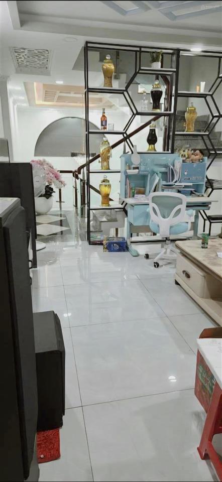 Giảm sốc còn 8.9 tỷan dương vương, an lạc  68m2  hẻm 10m thông  5tầng mới đẹp  vị trí đẹp