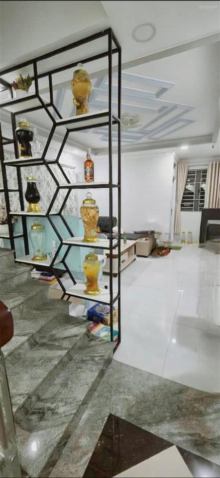 Giảm sốc còn 8.9 tỷan dương vương, an lạc  68m2  hẻm 10m thông  5tầng mới đẹp  vị trí đẹp