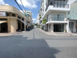 Hơn 8 tỷ nhà 5 tầng 4 pn, hẻm xe bus 8m sau căn mặt tiền, ngay ngã tư bảy hiền