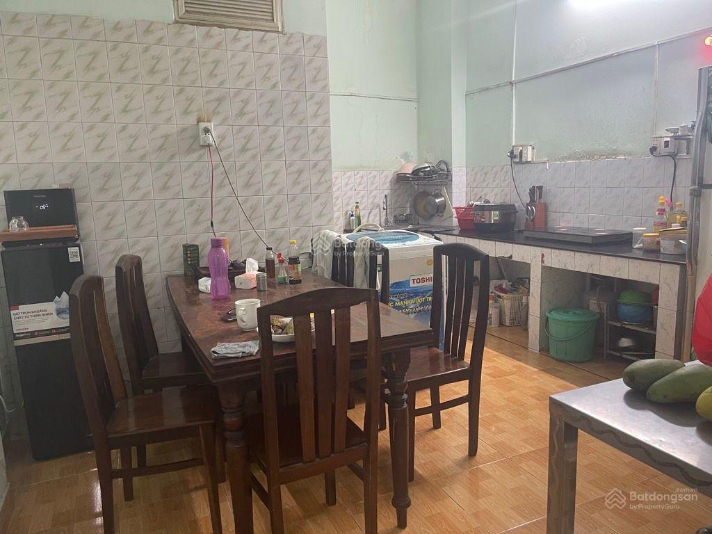 Bán nhà hẻm xe hơi tân bình 4 x 15. giá 6,9 tỷ gặp chủ thương lượng.