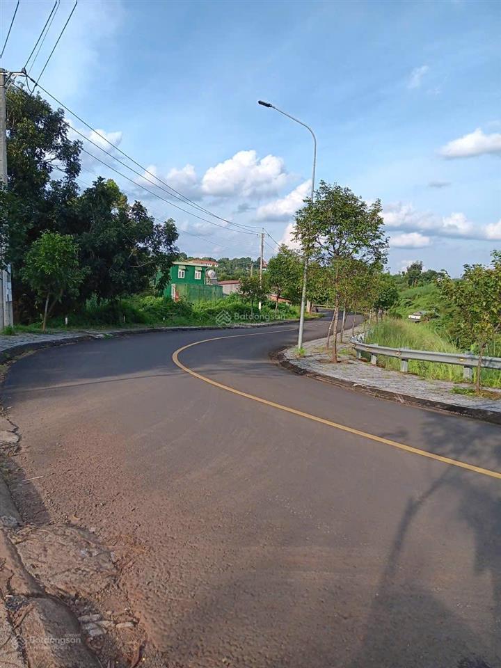 Chính chủ bán đất thổ cư tổ dân phố 2,phường nghĩa tân,tp.gia nghĩa.10m x 35m. giá 2 tỷ