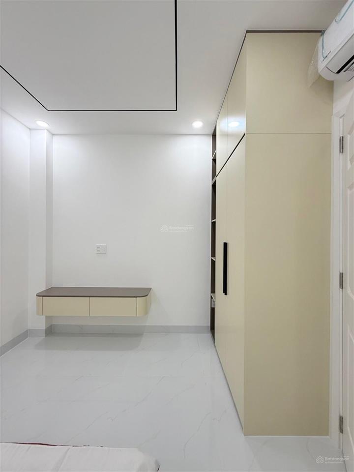 Tân bình  nhà đẹp 5 tầng  gần trường chinh  nguyễn phúc chu  chỉ 8,05 tỷ tl