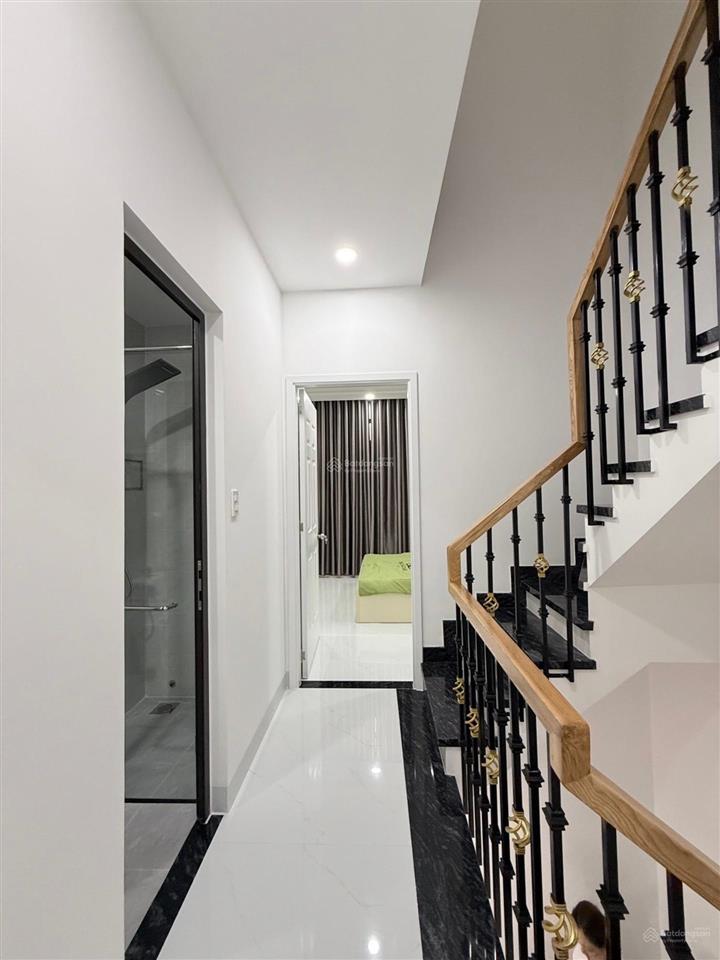 Tân bình  nhà đẹp 5 tầng  gần trường chinh  nguyễn phúc chu  chỉ 8,05 tỷ tl