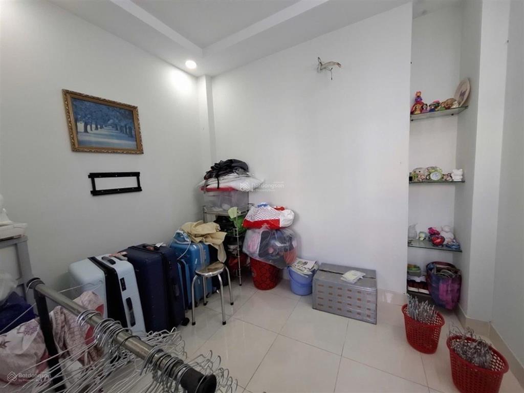 Định cư bán gấp nhà 4 tầng 5pn hxh lý thường kiệt  tân bình chỉ 5,4 tỷ tl