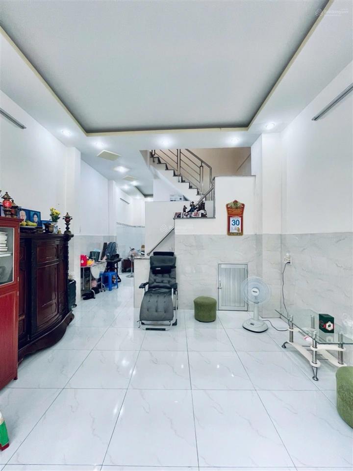 Nhà 3 tầng hẻm 766 cách mạng tháng 8, 51m, gần cv lê thị riêng, bắc hải, 4pn, 7,5 tỷ