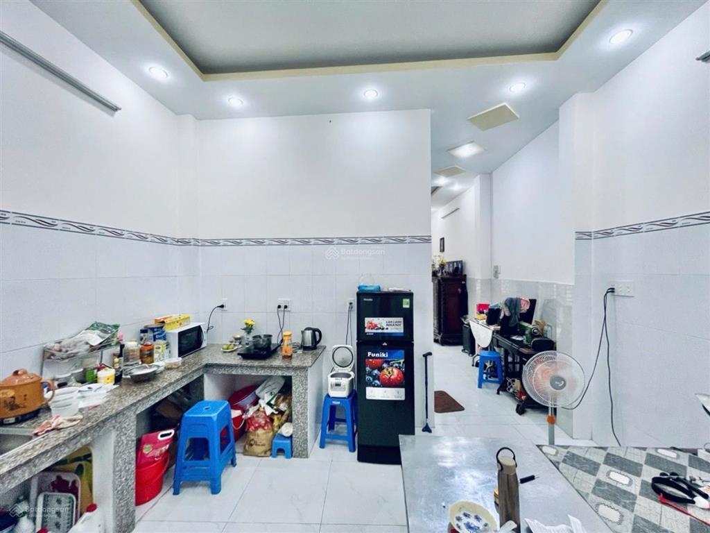 Nhà 3 tầng hẻm 766 cách mạng tháng 8, 51m, gần cv lê thị riêng, bắc hải, 4pn, 7,5 tỷ