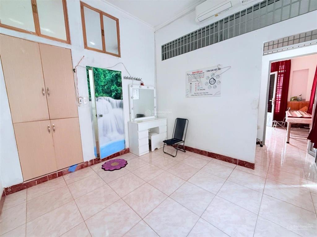 6,1 tỷ 62m2 nhà 3 tầng 4pn hẻm xe hơi ngay trường chinh, đồng đen, bàu cát, nguyễn hồng đào