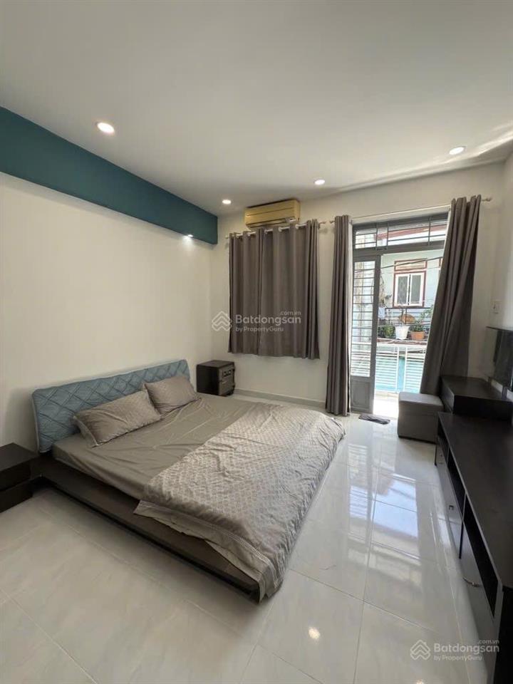 Hơn 6 tỷ, 45m2, 2 tầng, hẻm xe hơi ngay âu cơ, lạc long quân, ni sư huỳnh liên, bàu cát, bảy hiền