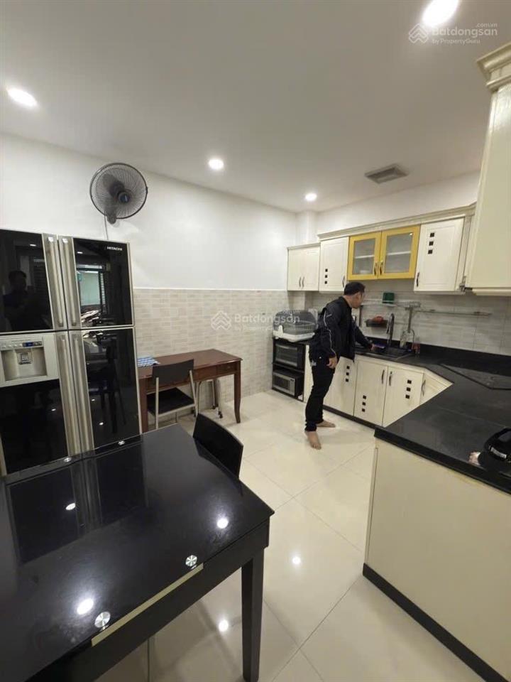 Hơn 6 tỷ, 45m2, 2 tầng, hẻm xe hơi ngay âu cơ, lạc long quân, ni sư huỳnh liên, bàu cát, bảy hiền